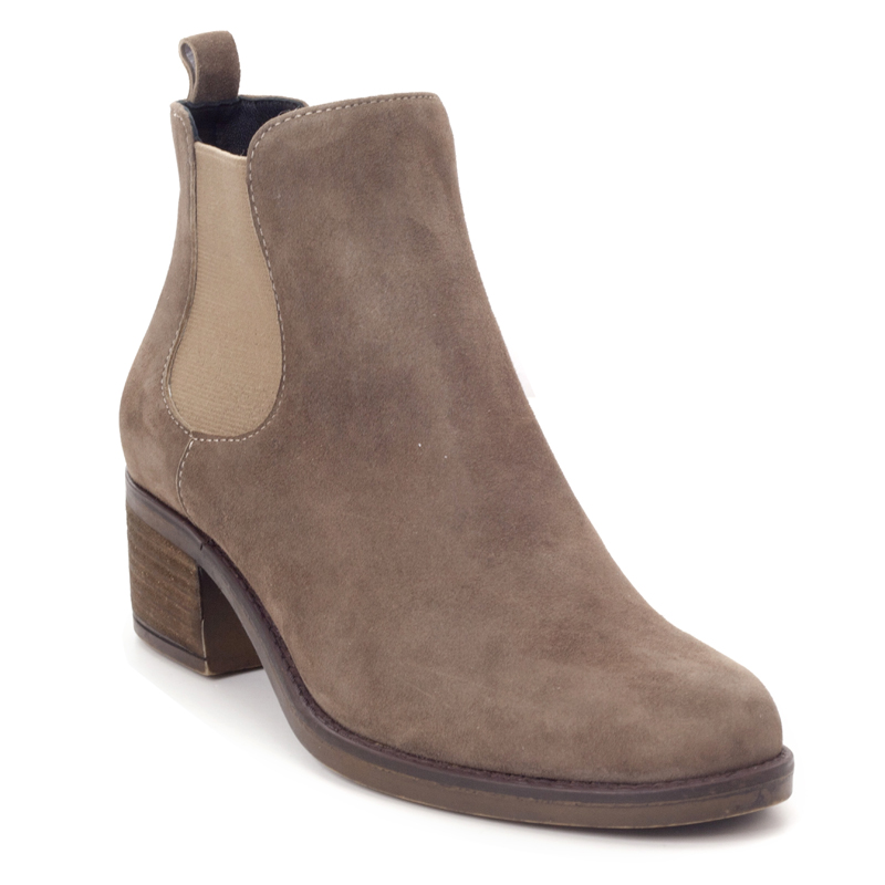 11727-IMG_1434_1-RE copy